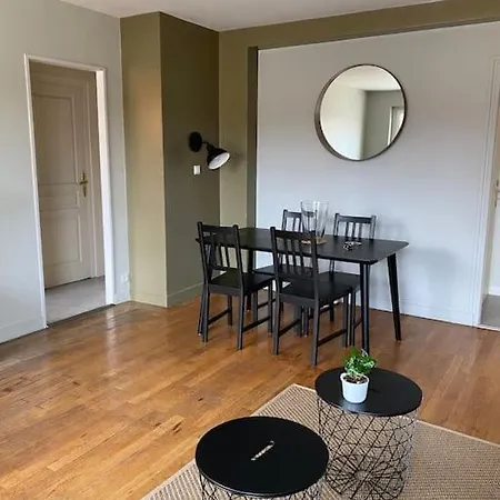 - Le Sambin Apartment