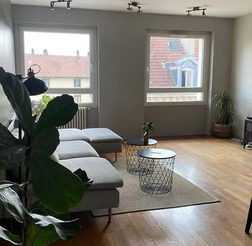 - Le Sambin Апартаменты Дижон